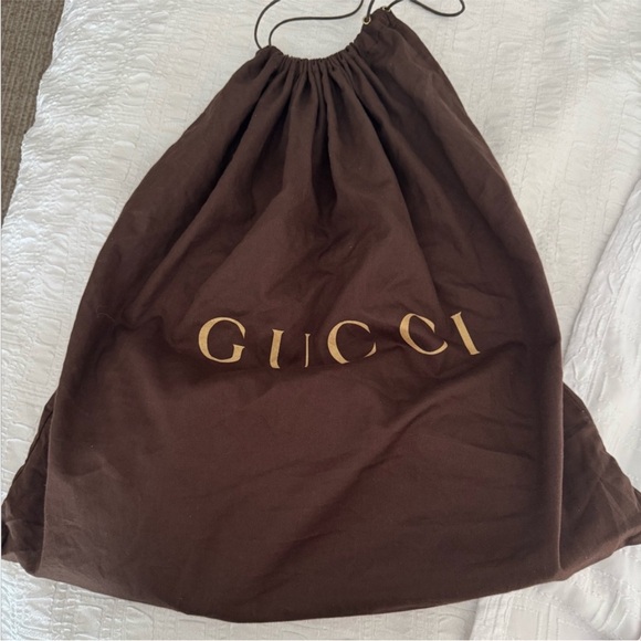 Gucci authentic Bold Orange SoHo Leather Shoulder Bag - Picture 9 of 14